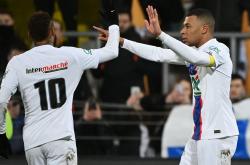 多伦多猛龙训练开放日；转会期单刀错失引欢呼；法国杯在即；控场能力受关注的简单介绍九游体育