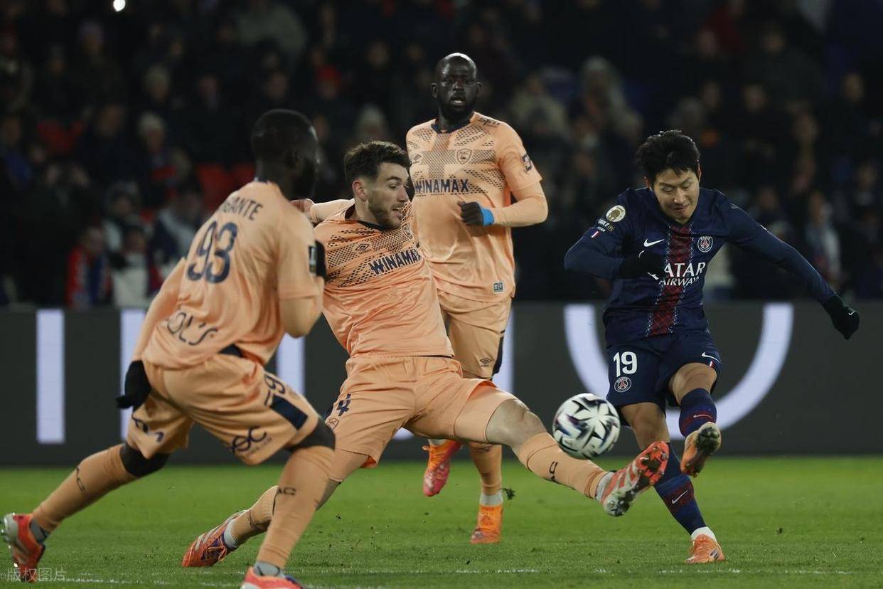 包含欧冠赛后再迎强敌,上海海港单刀错失,主帅态度——压力陡增,心理建设被强调的词条 包含欧冠赛后再迎强敌,上海海港单刀错失,主帅态度——压力陡增,心理建设被强调的词条